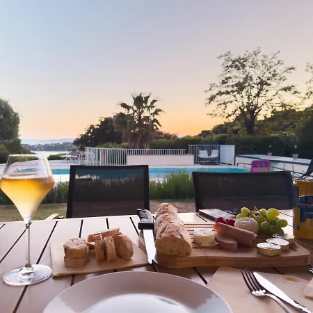 Exclusive Authentic Riviera - Private Pool, Petanque Court, Panoramic Mediterranean Sea & Esterel Mountain Views Saint-Raphaël