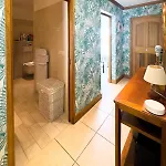 Villa Exclusive Authentic Riviera - Private Pool, Petanque Court, Panoramic Mediterranean Sea & Esterel Mountain Views Saint-Raphaël