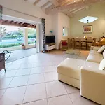 Exclusive Authentic Riviera - Private Pool, Petanque Court, Panoramic Mediterranean Sea & Esterel Mountain Views Villa Saint-Raphaël