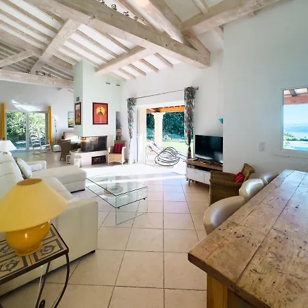 Exclusive Authentic Riviera - Private Pool, Petanque Court, Panoramic Mediterranean Sea & Esterel Mountain Views *