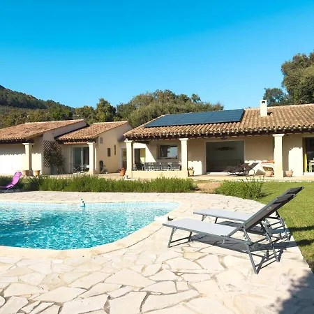 Exclusive Authentic Riviera - Private Pool, Petanque Court, Panoramic Mediterranean Sea & Esterel Mountain Views Villa Saint-Raphaël