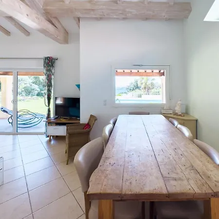 ヴィラ Exclusive Authentic Riviera - Private Pool, Petanque Court, Panoramic Mediterranean Sea & Esterel Mountain Views Saint-Raphaël