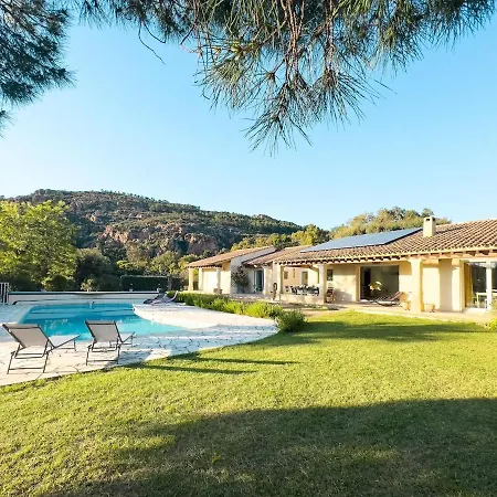 Exclusive Authentic Riviera - Private Pool, Petanque Court, Panoramic Mediterranean Sea & Esterel Mountain Views Saint-Raphaël